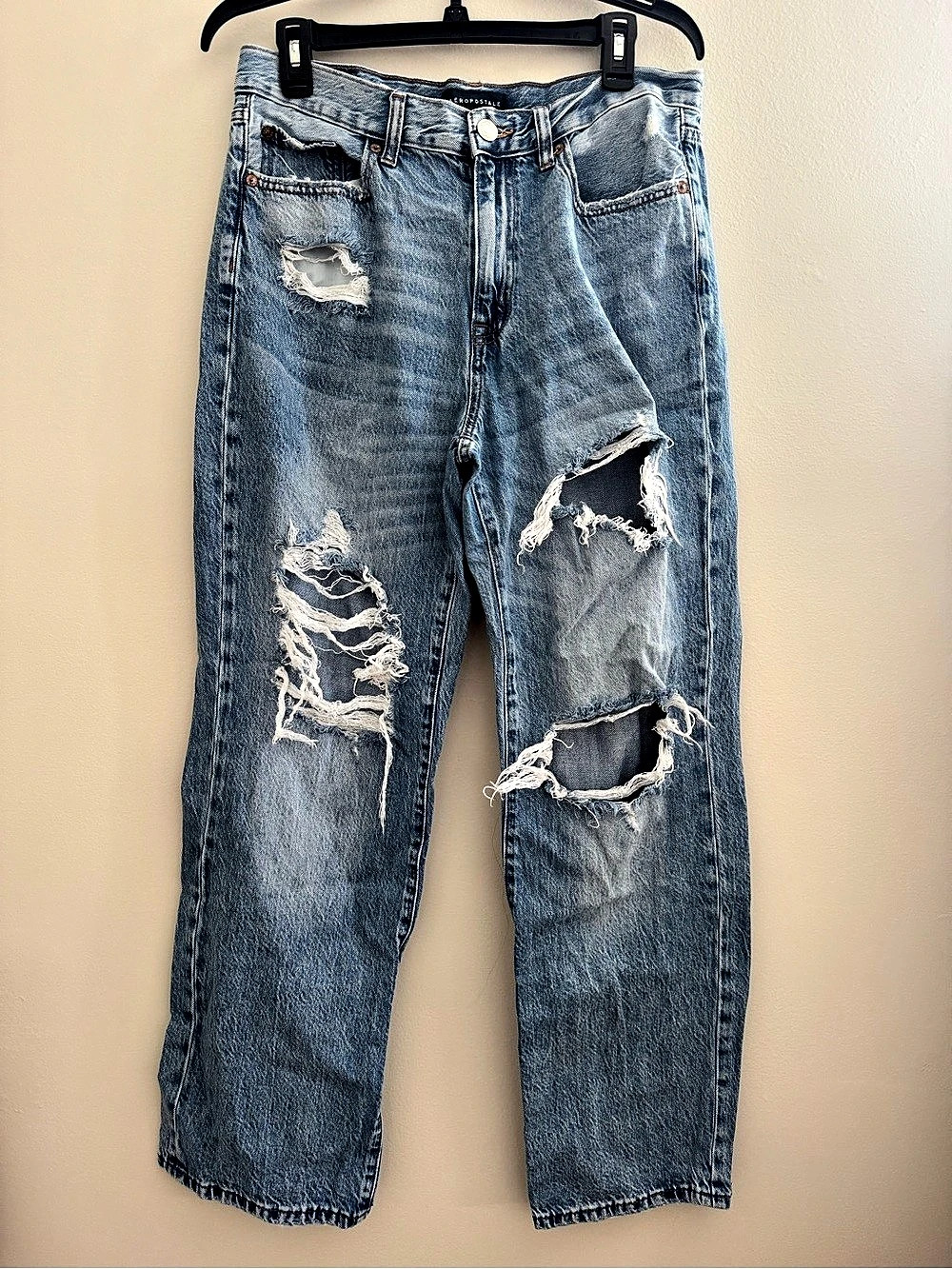 Aeropostale High-Rise Distressed Mom Jeans Blue